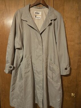 London Fog Black & White Houndstooth Trench Coat